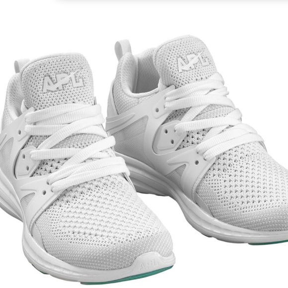 apl white shoes